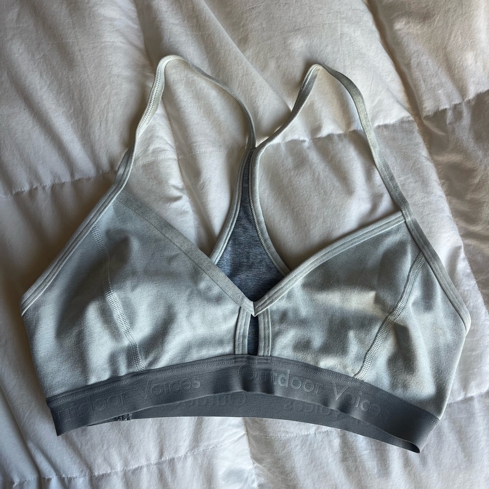 Outdoor Voices Steeplechase Sports Bra Baby Blue size Small